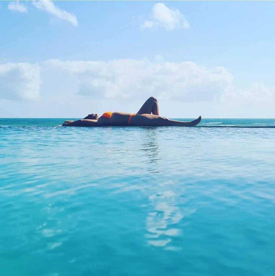 ホテル Casa Brisa Do Mar Cumbuco カウカイア エクステリア 写真
